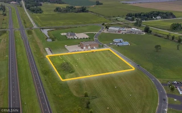 $1,300,000 | 1420 Voll Drive Northwest, Byron, MN 55920