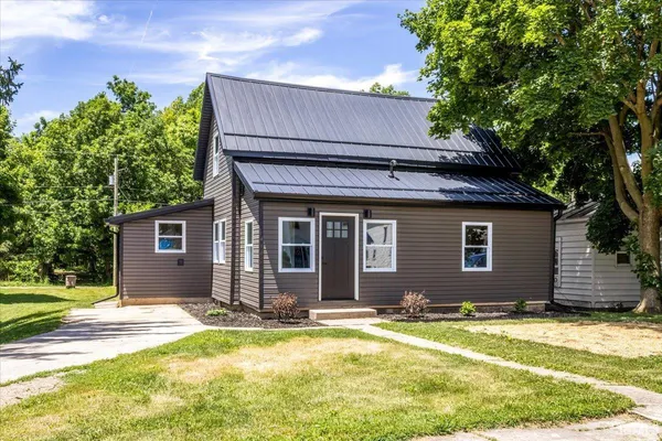$184,900 | 410 High Street, Winchester, IN 47394