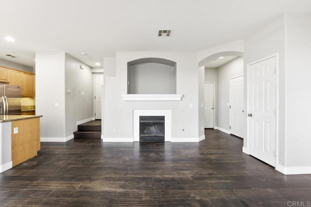 4106 Karst Road Carlsbad, CA 92010 - Photo 8 of 40