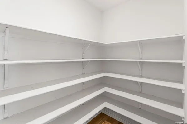 a view of a room with shelf