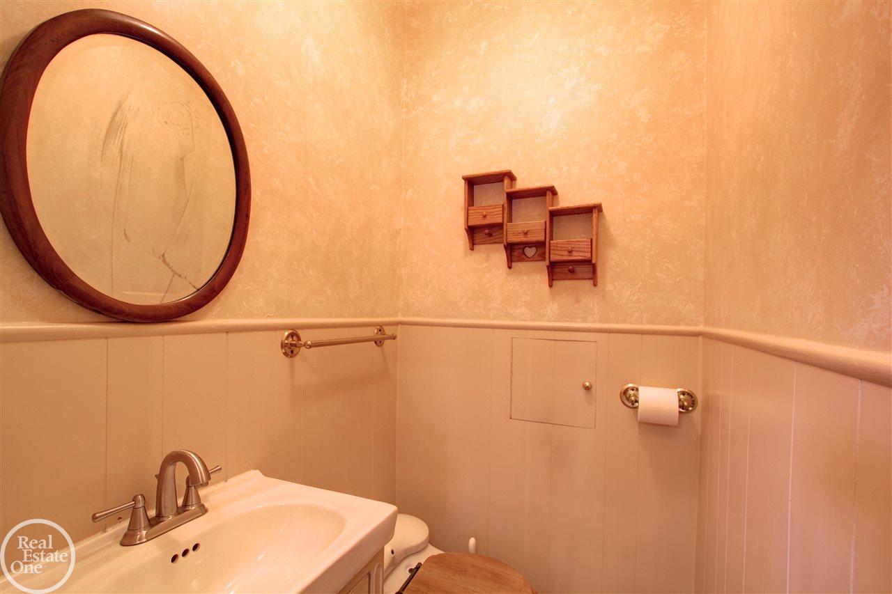 1165 Harvard Road Grosse Pointe Park, MI 48230 - Photo 2 of 50