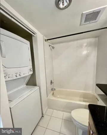 $2,050 | 2230 George C Marshall Drive, Unit 1226, Falls Church, VA 22043