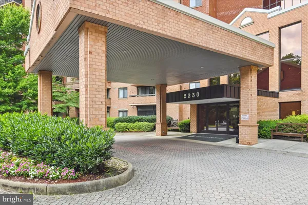 $2,050 | 2230 George C Marshall Drive, Unit 1226, Falls Church, VA 22043