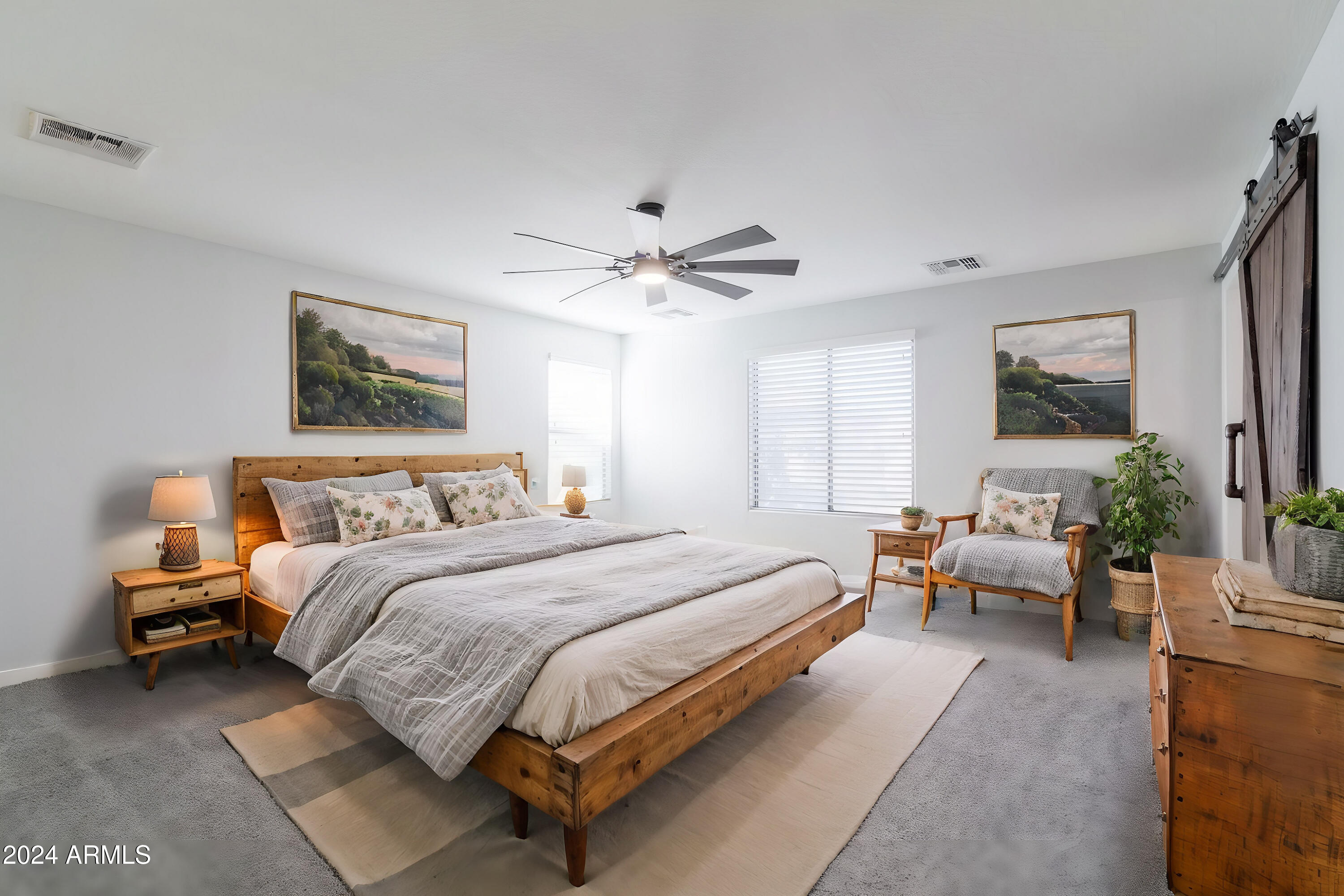 2066 South Martingale Road Gilbert, AZ 85295 - Photo 18 of 33 Virtual Staging AI-Master Bedroom