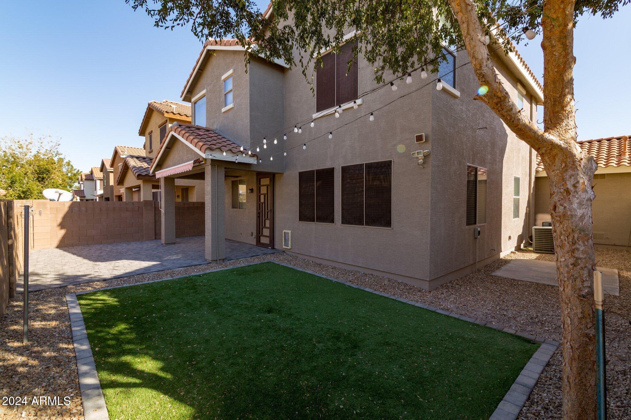 2066 South Martingale Road Gilbert, AZ 85295 - Photo 32 of 33 Backyard 2