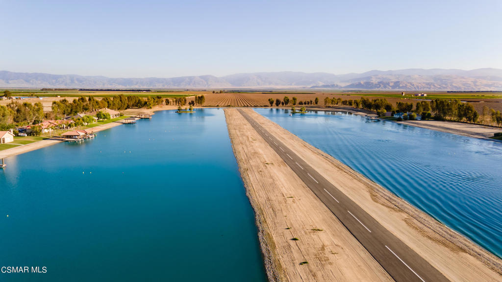 4600 Emerald Bay Drive Arvin, CA 93203 - Photo 10 of 11 a view of an ocean with city view