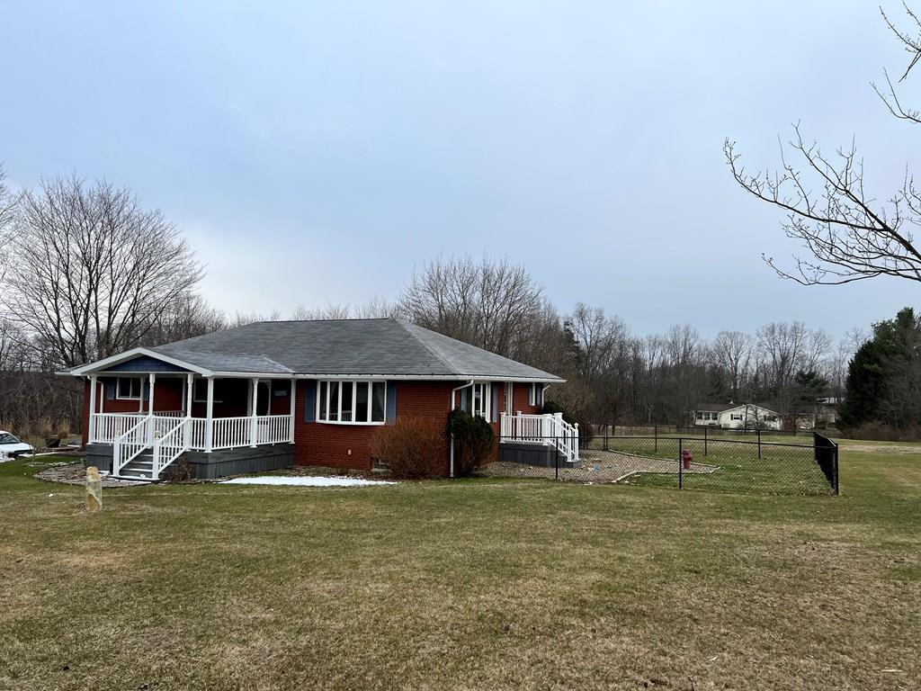 205 East State Road Seneca, PA 16346 - Photo 1 of 25 Gallery Image 1
