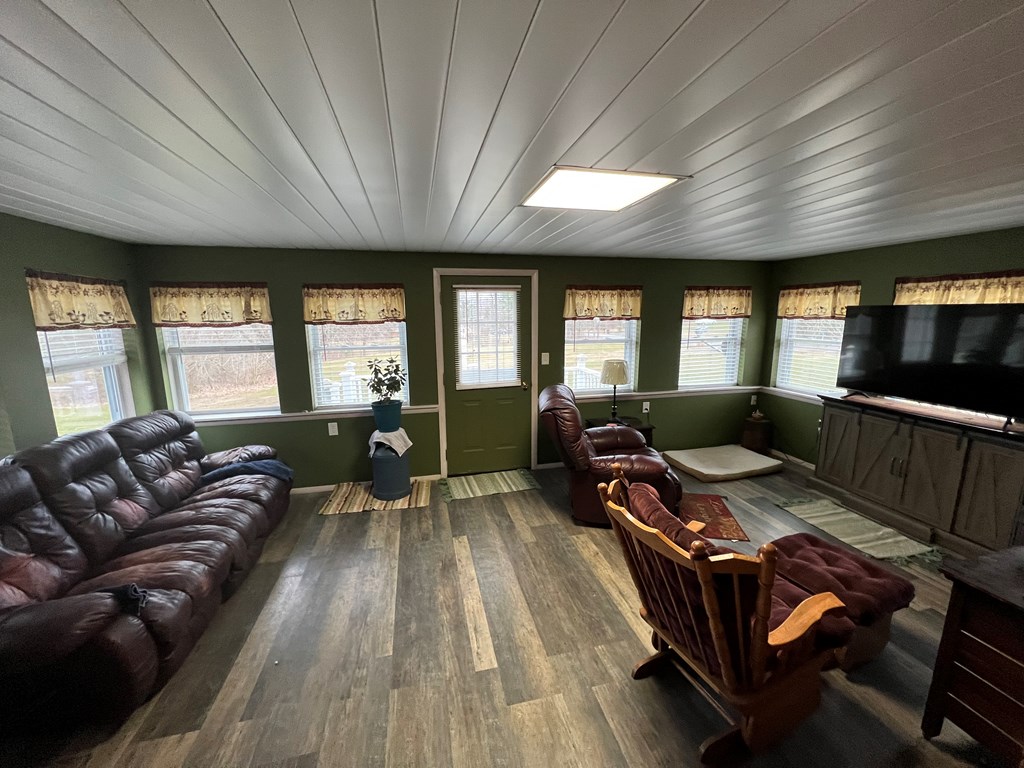 205 East State Road Seneca, PA 16346 - Photo 7 of 25 Gallery Image 7