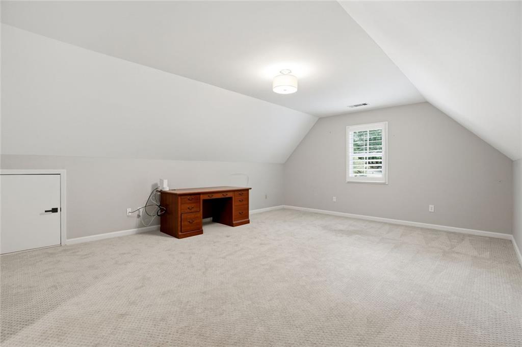 8915 Bayview Court Gainesville, GA 30506 - Photo 23 of 39