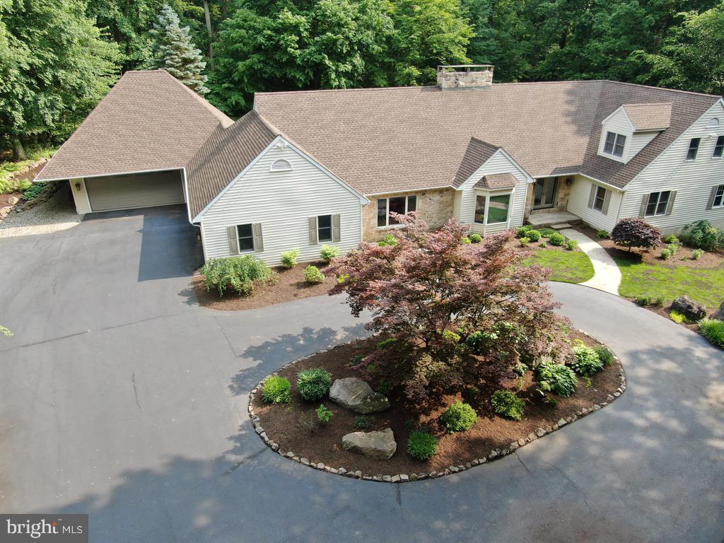 708 Cadmus Road Pottstown, PA 19465 - Photo 3 of 56 Gallery Image 3