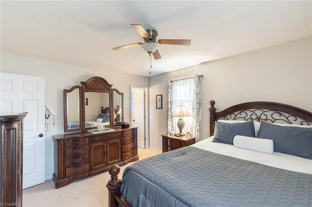395 Lee Road Thomasville, NC 27360 - Photo 22 of 25 Gallery Image 22