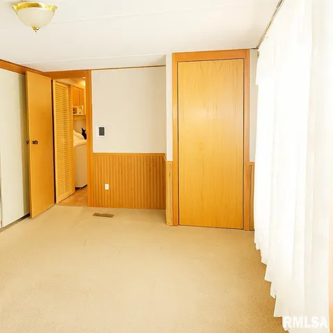 $90,000 | 42 South Main Street, Raleigh, IL 62977