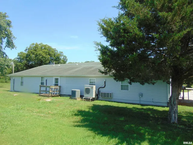 $90,000 | 42 South Main Street, Raleigh, IL 62977