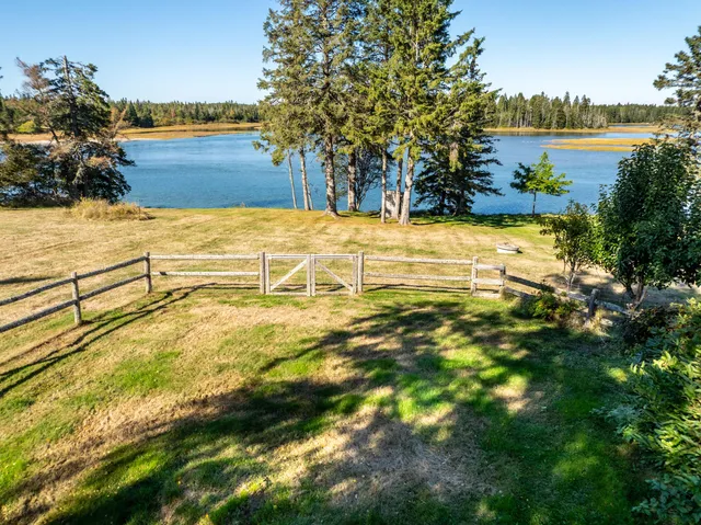 $689,000 | 90 Johnson Cove Road, Roque Bluffs, ME 04654