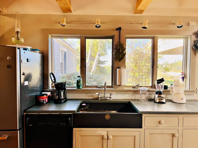 $689,000 | 90 Johnson Cove Road, Roque Bluffs, ME 04654