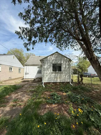 $69,900 | 8289 Terry Street, Detroit, MI 48228