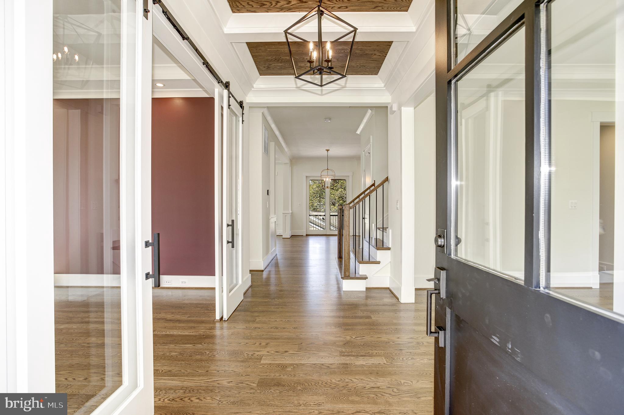 4940 Little Falls Road Arlington, VA 22207 - Photo 15 of 25