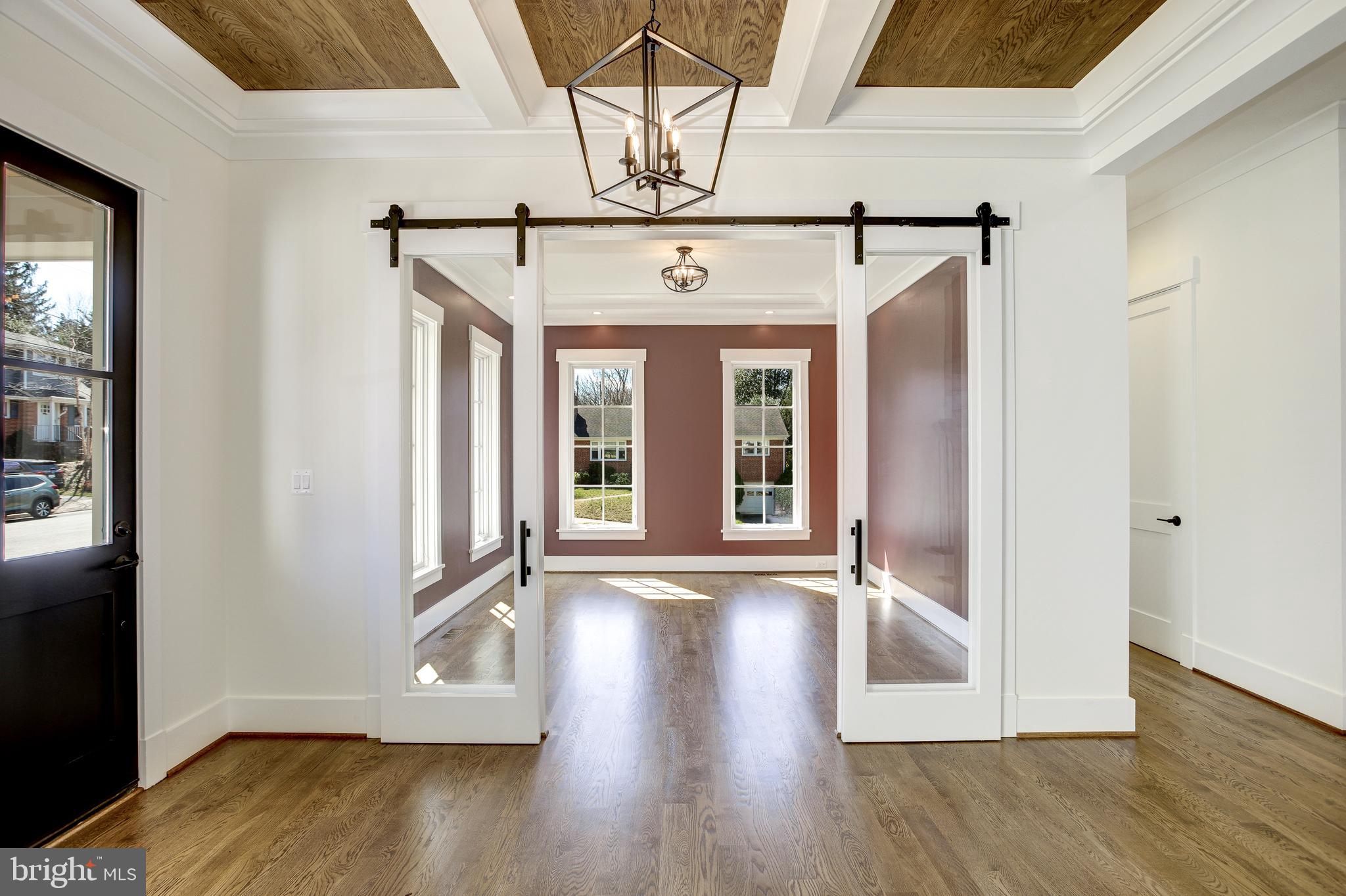 4940 Little Falls Road Arlington, VA 22207 - Photo 16 of 25