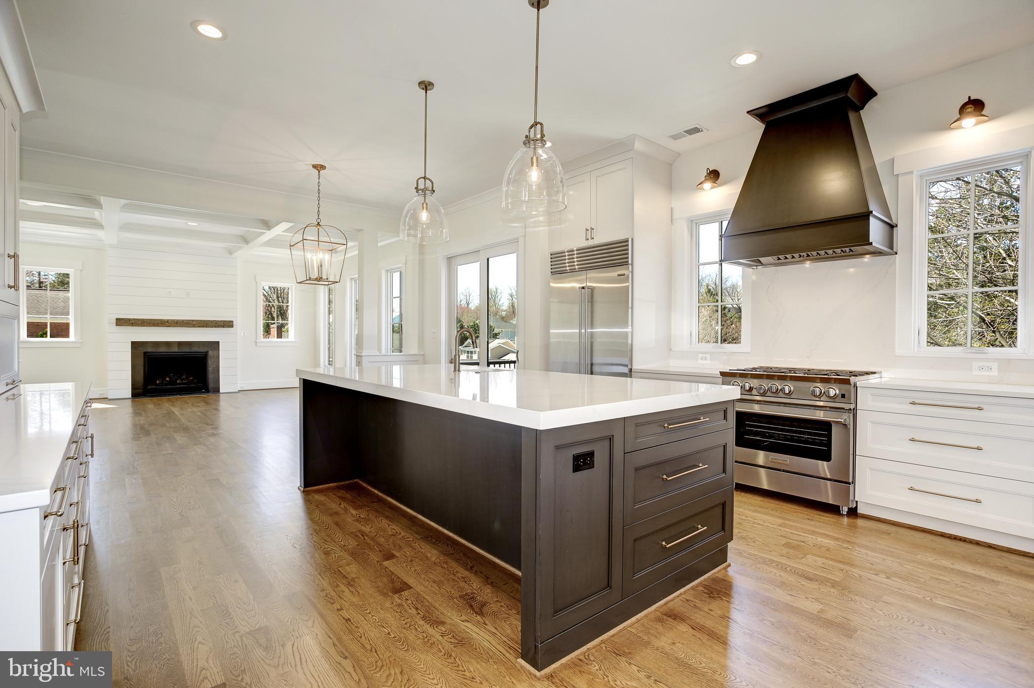 4940 Little Falls Road Arlington, VA 22207 - Photo 20 of 25