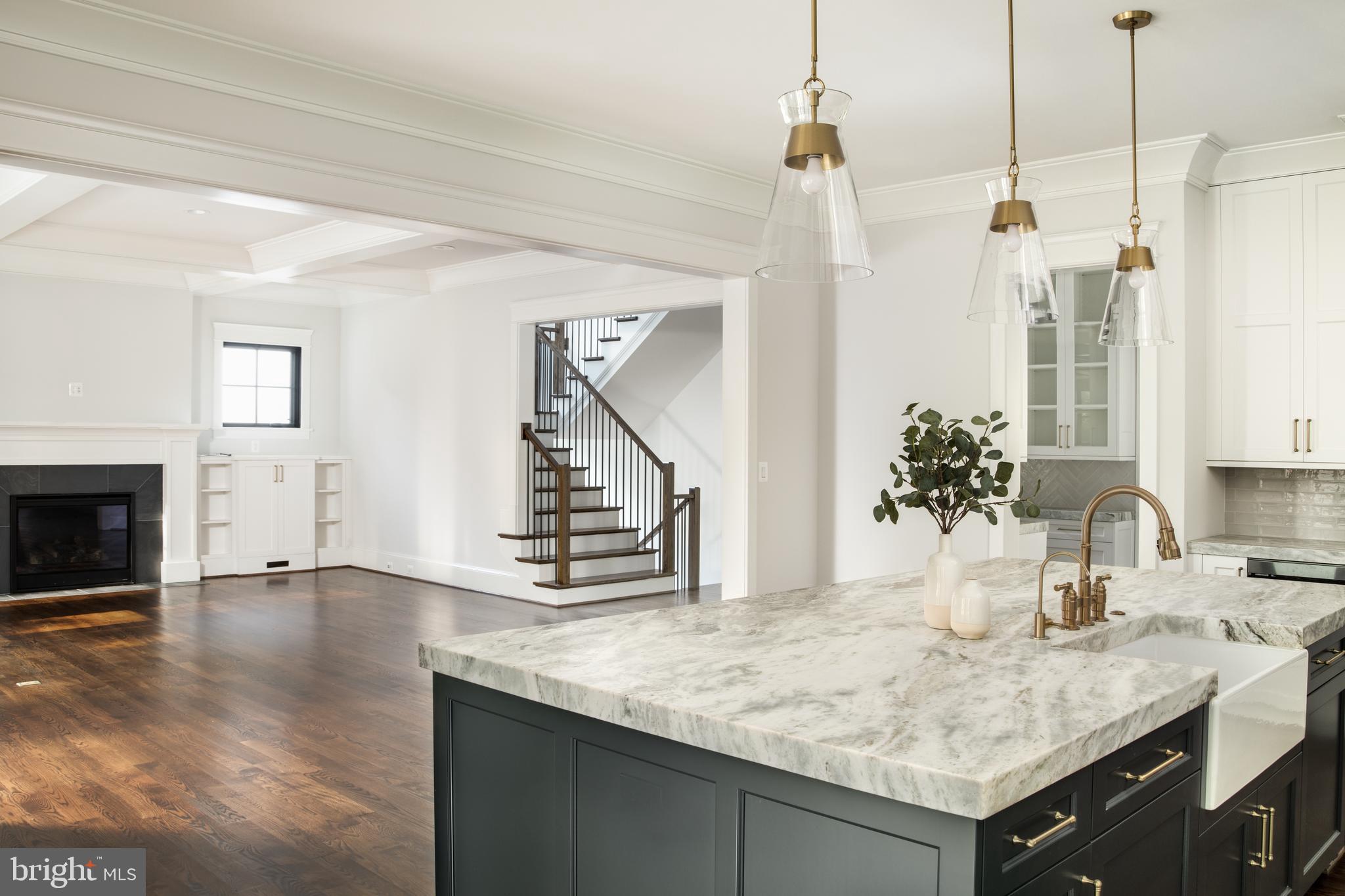 4940 Little Falls Road Arlington, VA 22207 - Photo 9 of 25