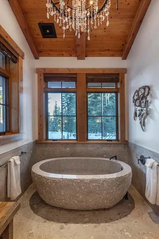 $8,995,000 | 8458 Valhalla Drive, Truckee, CA 96161