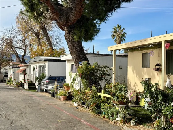 $5,750,000 | 24833 Railroad, Newhall, CA 91321