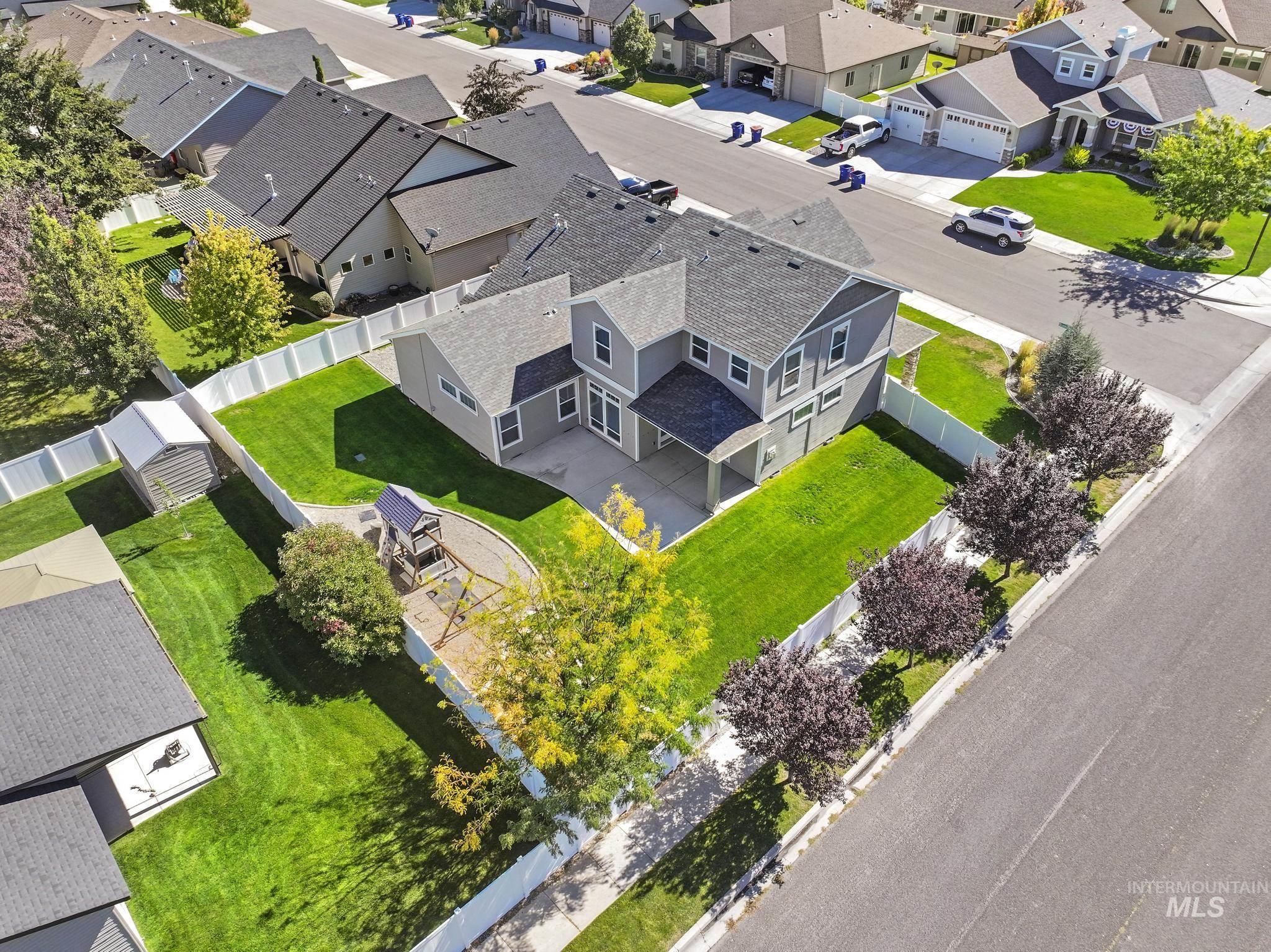 2858 Sunray Loop Twin Falls, ID 83301 - Photo 44 of 45 Aerial view of residential area