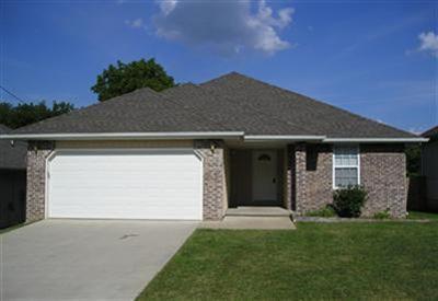 3630 South Juniper Avenue Springfield, MO 65804 - Photo 1 of 1 Primary Photo