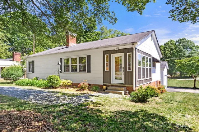 a house view with a garden space