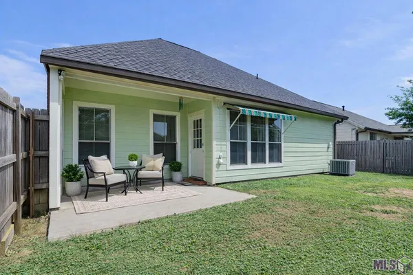 $252,000 | 40423 Cross Ridge Avenue, Gonzales, LA 70737
