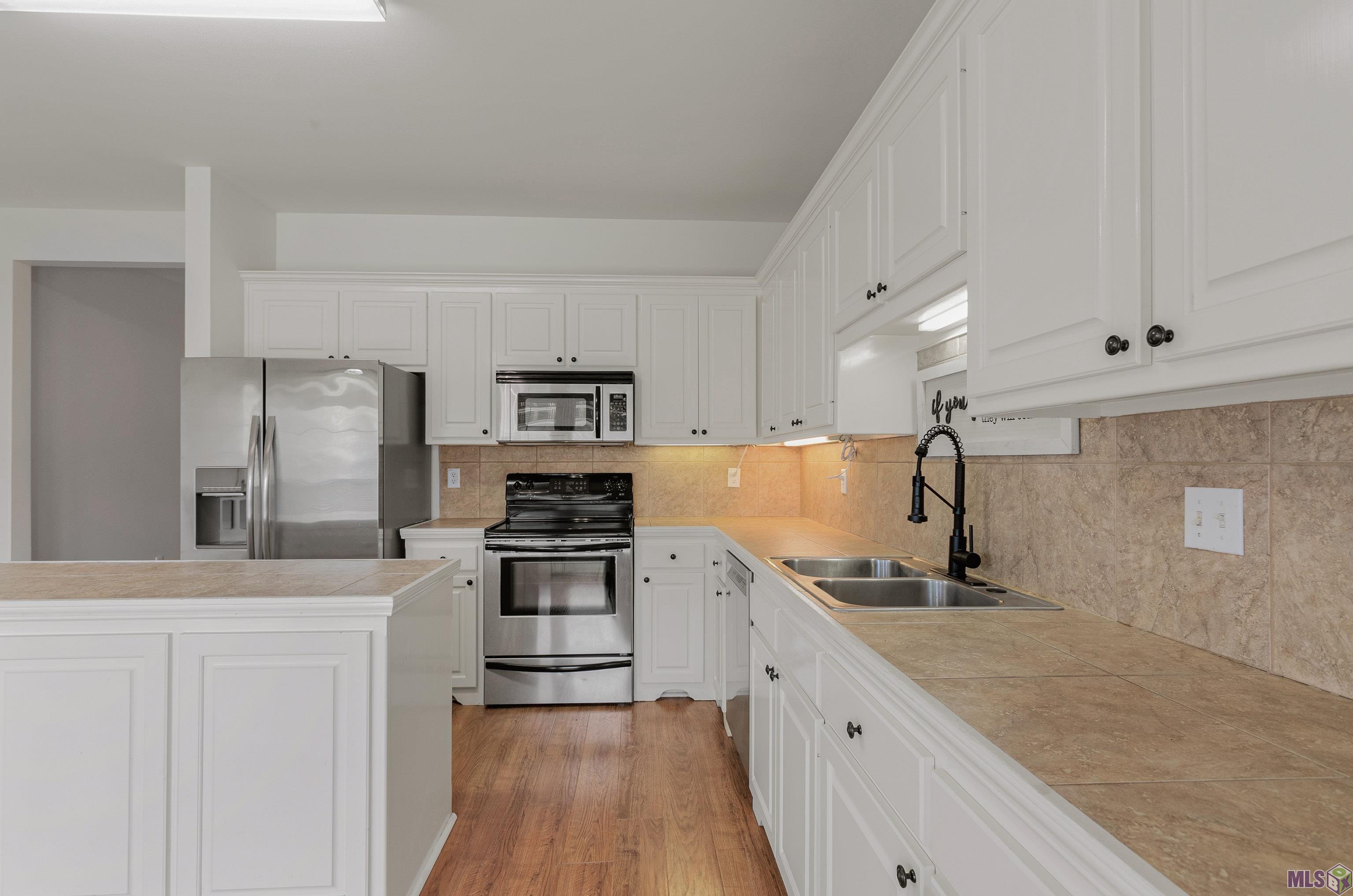 40423 Cross Ridge Avenue Gonzales, LA 70737 - Photo 9 of 26