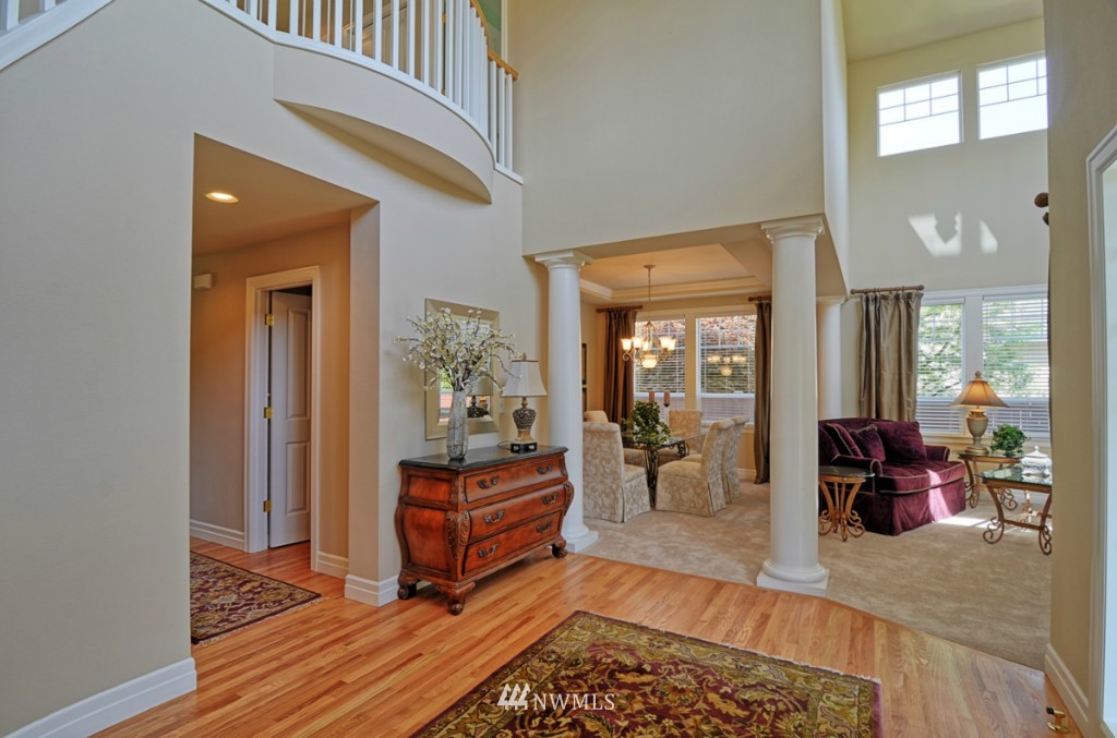 3310 175th Street Southeast Bothell, WA 98012 - Photo 3 of 25