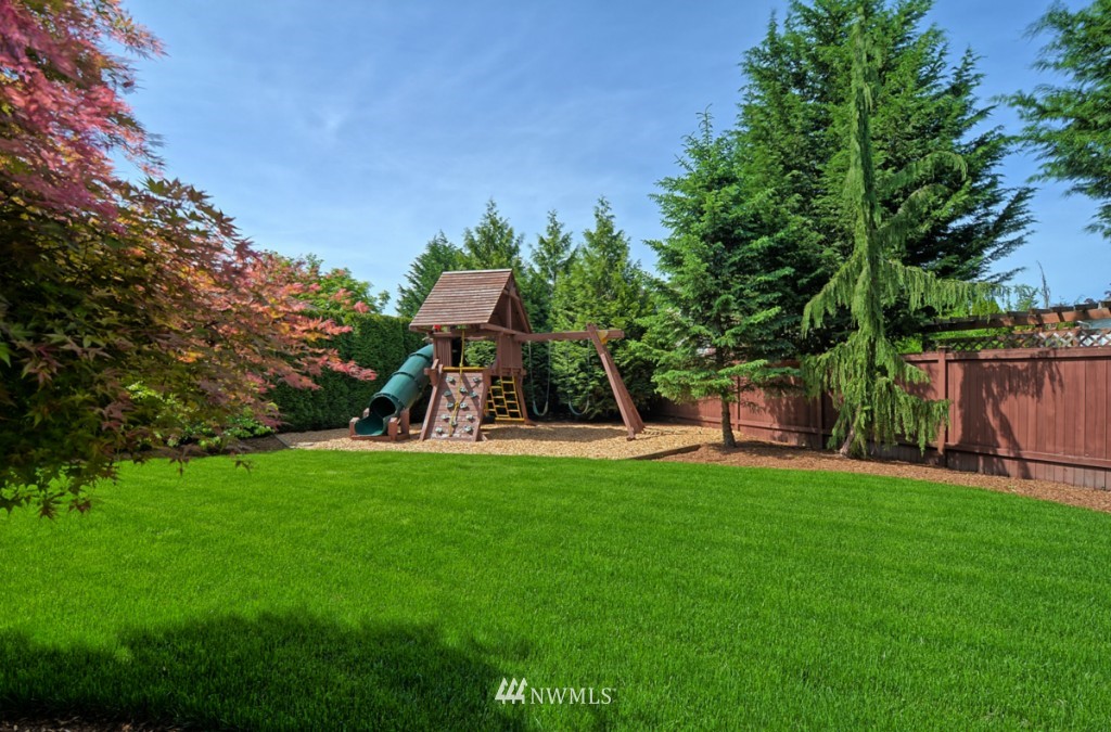 3310 175th Street Southeast Bothell, WA 98012 - Photo 23 of 25