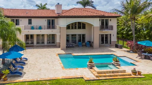 $2,999,000 | 13425 Southwest 37th Place, Davie, FL 33330