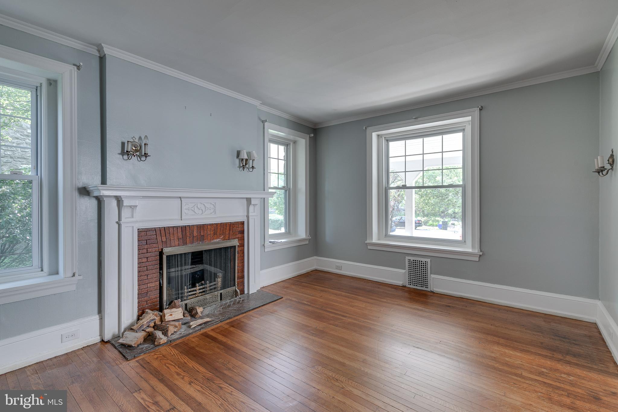6342 Sherwood Road Philadelphia, PA 19151 - Photo 9 of 56 Gallery Image 9