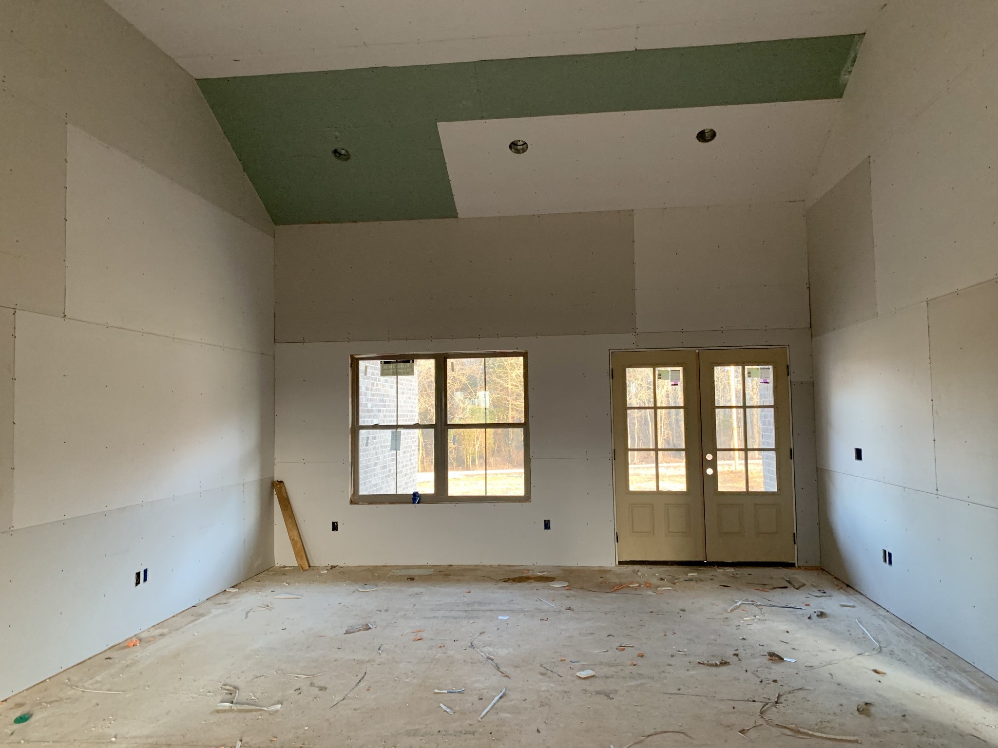 111 Perdue Cemetery Road Portland, TN 37148 - Photo 7 of 15 an empty room with windows