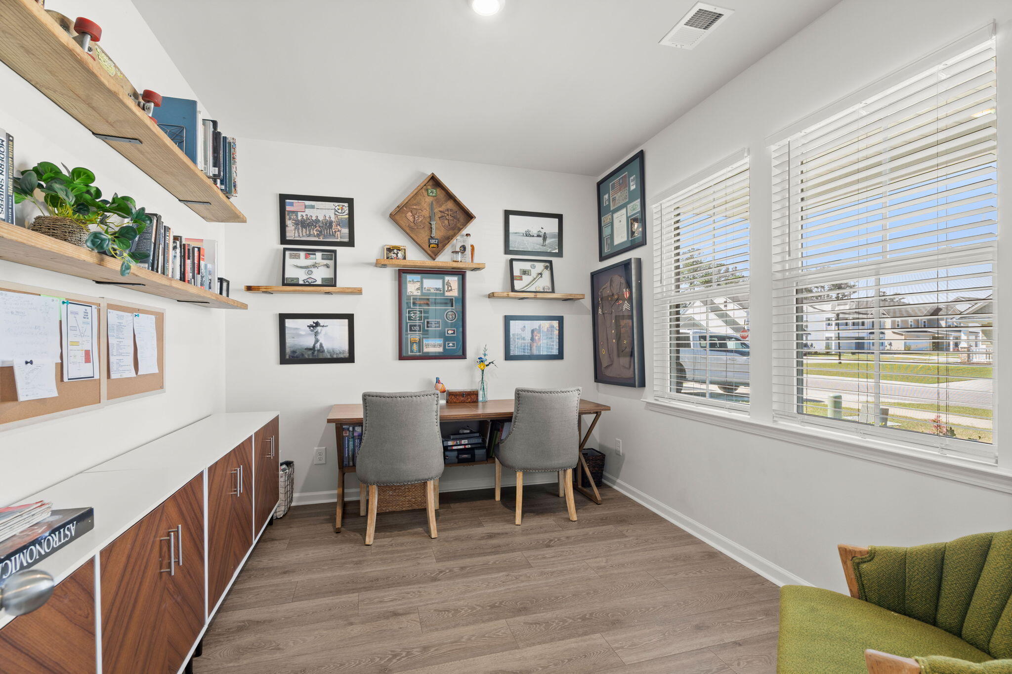 102 Berry Holw Road Summerville, SC 29486 - Photo 3 of 37 5