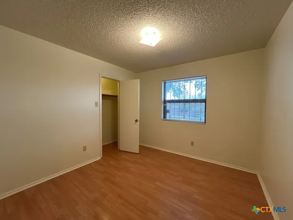 $1,250 | 3422 Chisholm Trail, Killeen, TX 76542