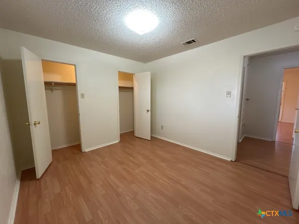 $1,250 | 3422 Chisholm Trail, Killeen, TX 76542