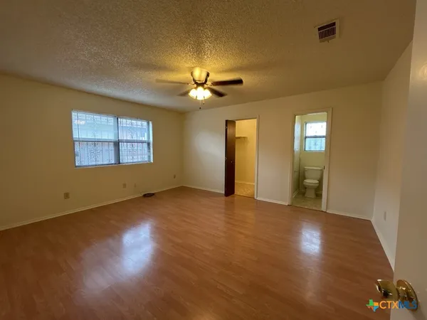 $1,250 | 3422 Chisholm Trail, Killeen, TX 76542