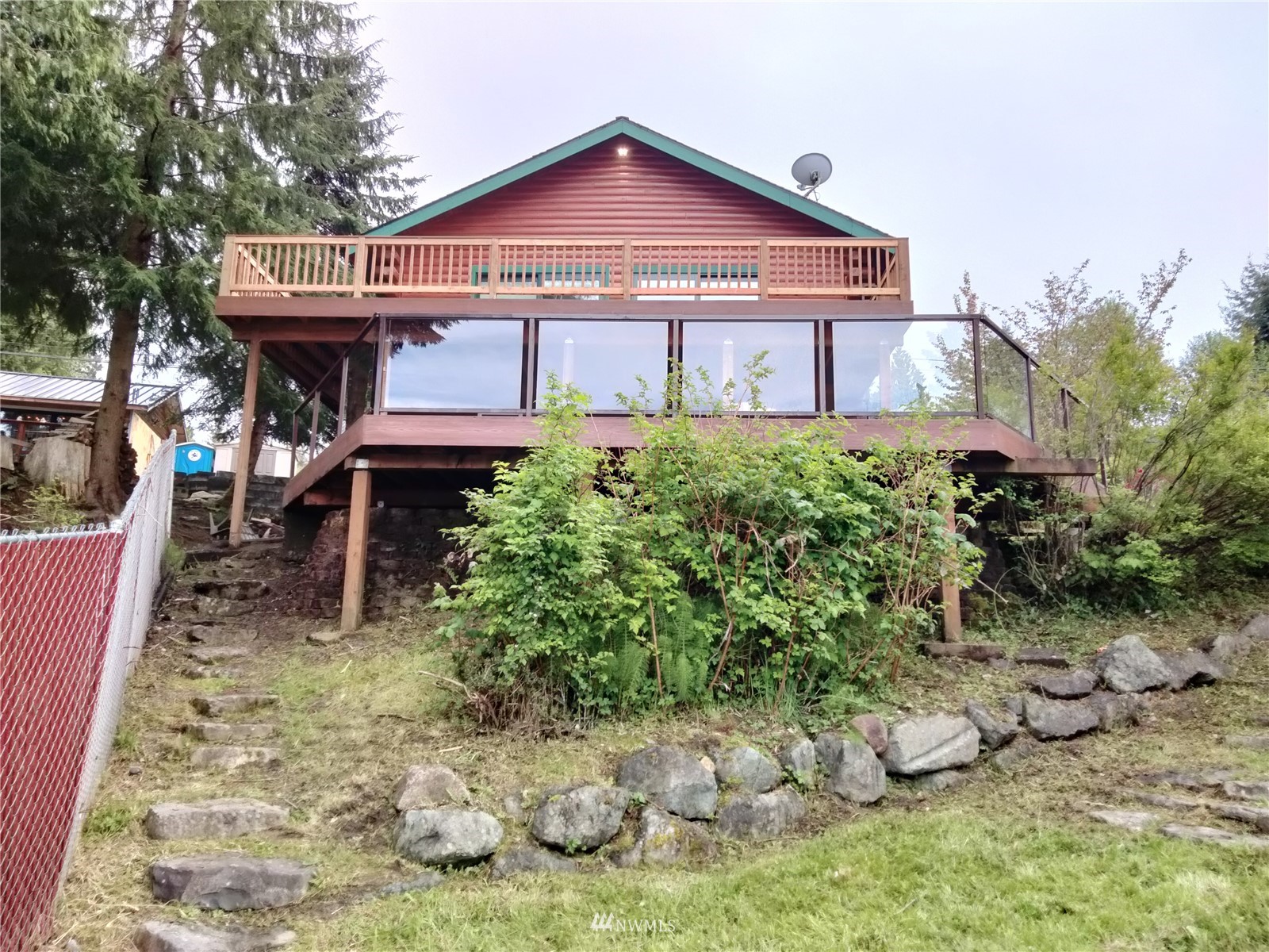 19527 Lerch Road Snohomish, WA 98290 - Photo 3 of 39 a front view of a house with a yard