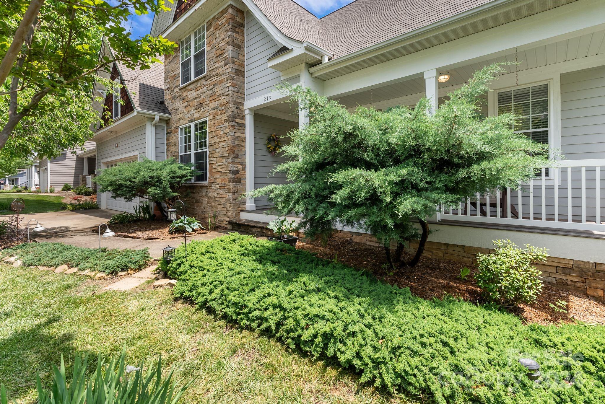 213 Nut Hatch Loop Arden, NC 28704 - Photo 3 of 43