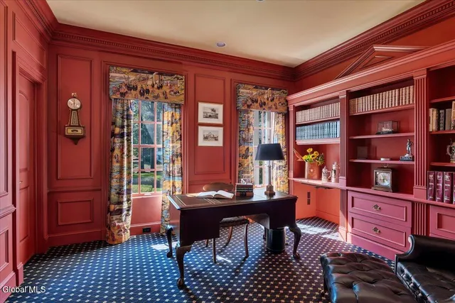 $1,599,900 | 44 Turner Lane, Colonie, NY 12211