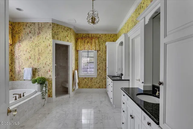 $1,599,900 | 44 Turner Lane, Colonie, NY 12211