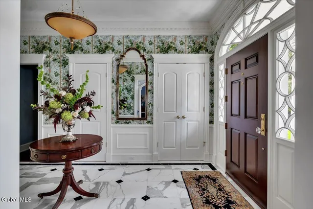 $1,599,900 | 44 Turner Lane, Colonie, NY 12211