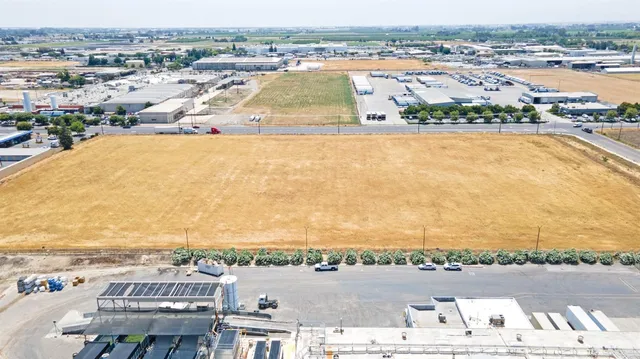 $2,500,000 | 2625 West Main Street, Turlock, CA 95380