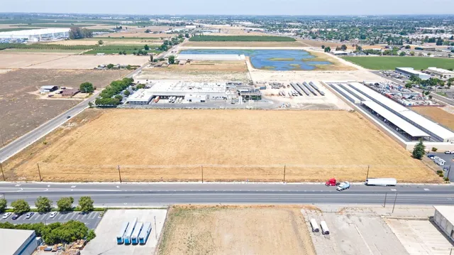 $2,500,000 | 2625 West Main Street, Turlock, CA 95380