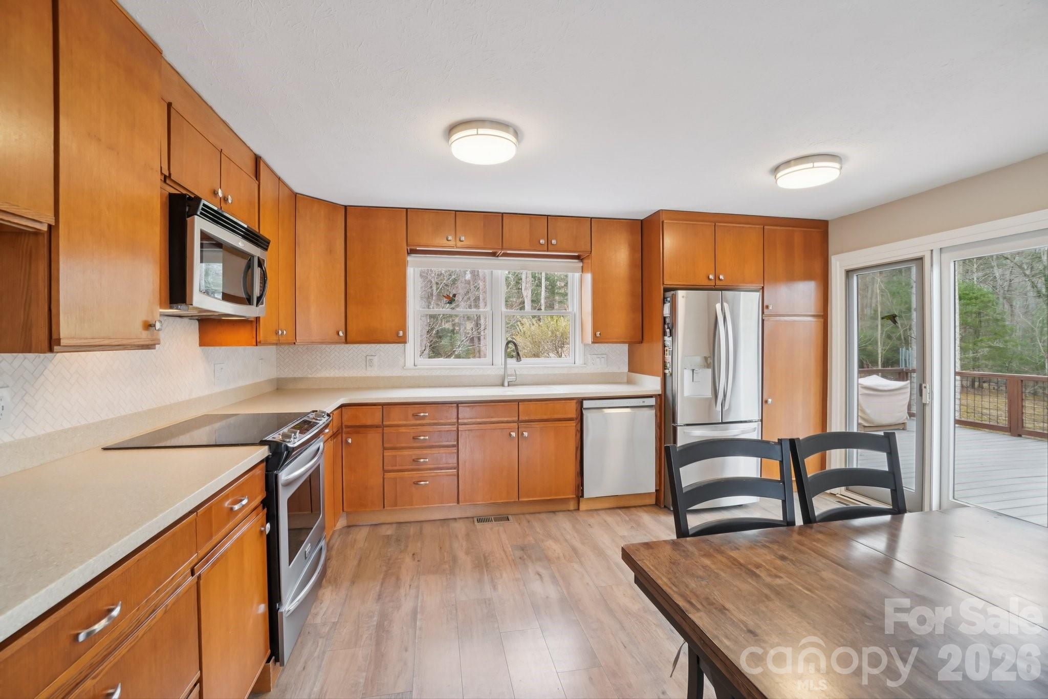 623 Owensby Road Hendersonville, NC 28792 - Photo 14 of 48