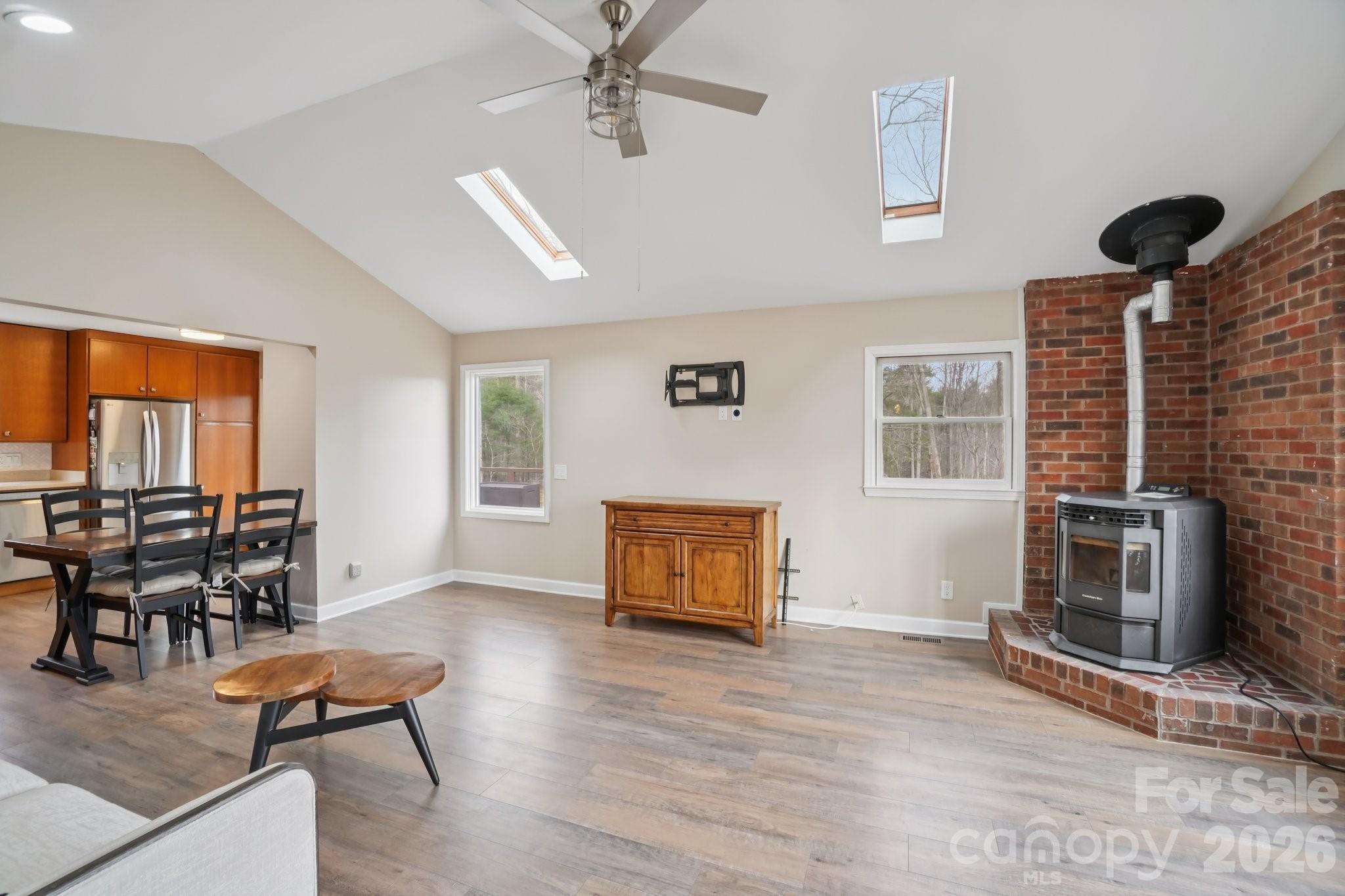 623 Owensby Road Hendersonville, NC 28792 - Photo 10 of 48