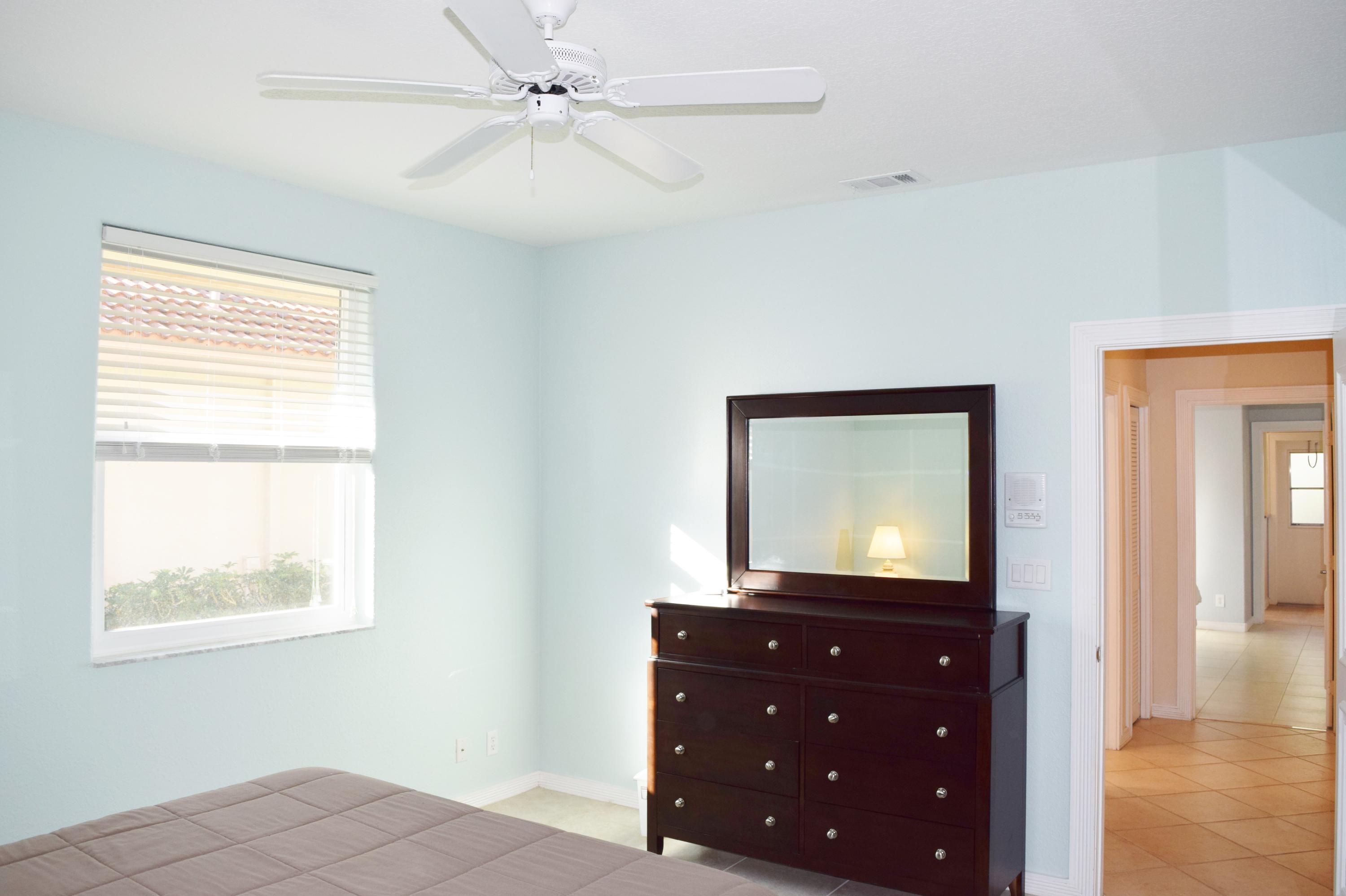 10562 Harich Lane Boca Raton, FL 33498 - Photo 17 of 36 Guest_1.2